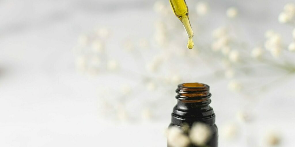 Why CBD Oil Prices Vary So Much